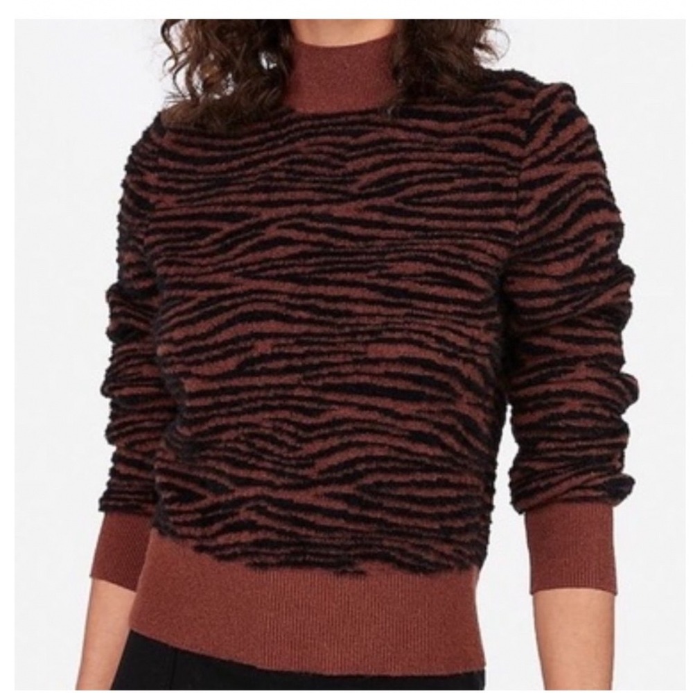 Women's It-girl Zebra Tiger Print Cozy Chic Edgy Winter Sweater M